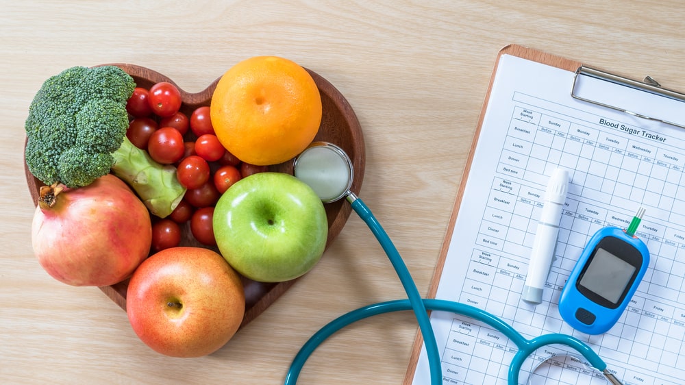 Bệnh nhân tiểu đường cần làm gì để kiểm soát bệnh và ngăn ngừa đột quỵ hiệu quả? - Ăn nhiều trái cây để cung cấp đầy đủ vitamin cho cơ thể