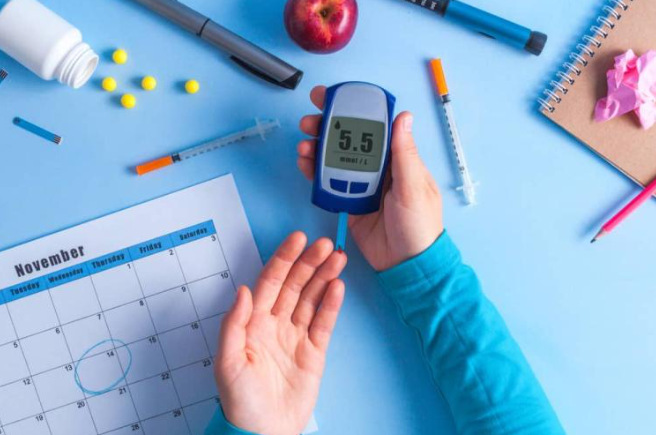 Khi insulin không sản xuất đủ hoặc không được sử dụng hiệu quả gây ra bệnh tiểu đường